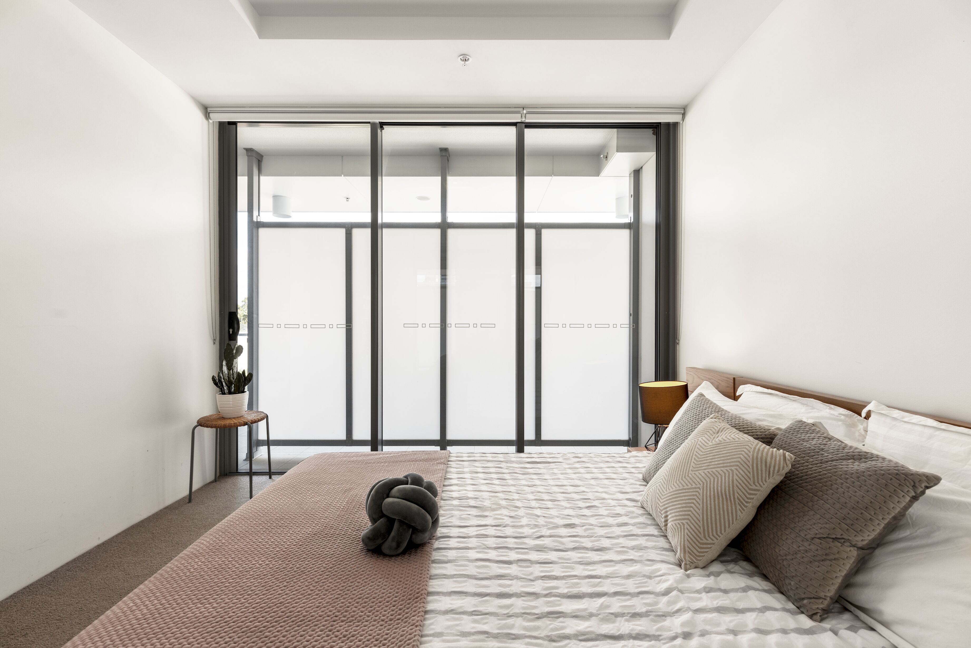 Art-Inspired, Designer APT in the vibrant area