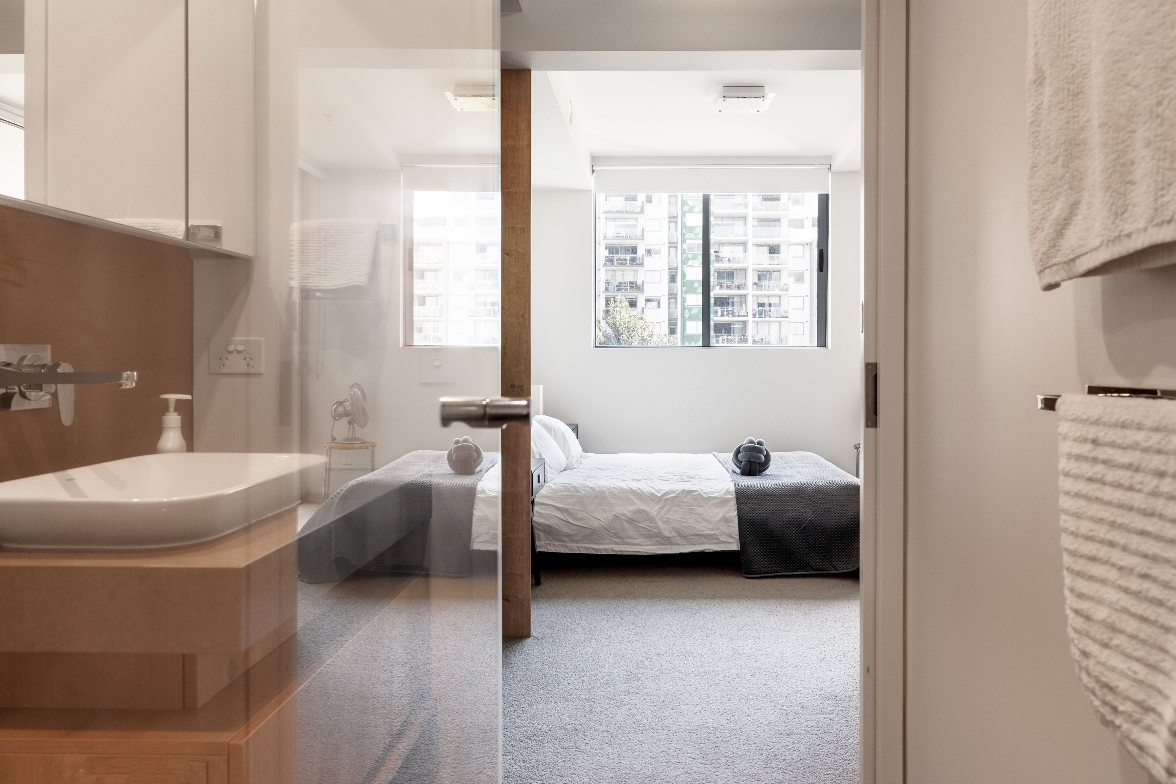 Art-Inspired, Designer APT in the vibrant area