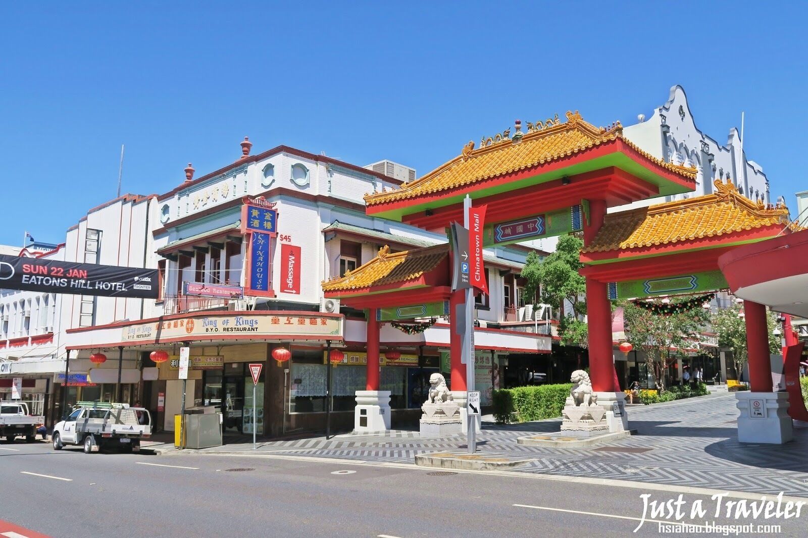 Art-Inspired, Designer APT in the vibrant area