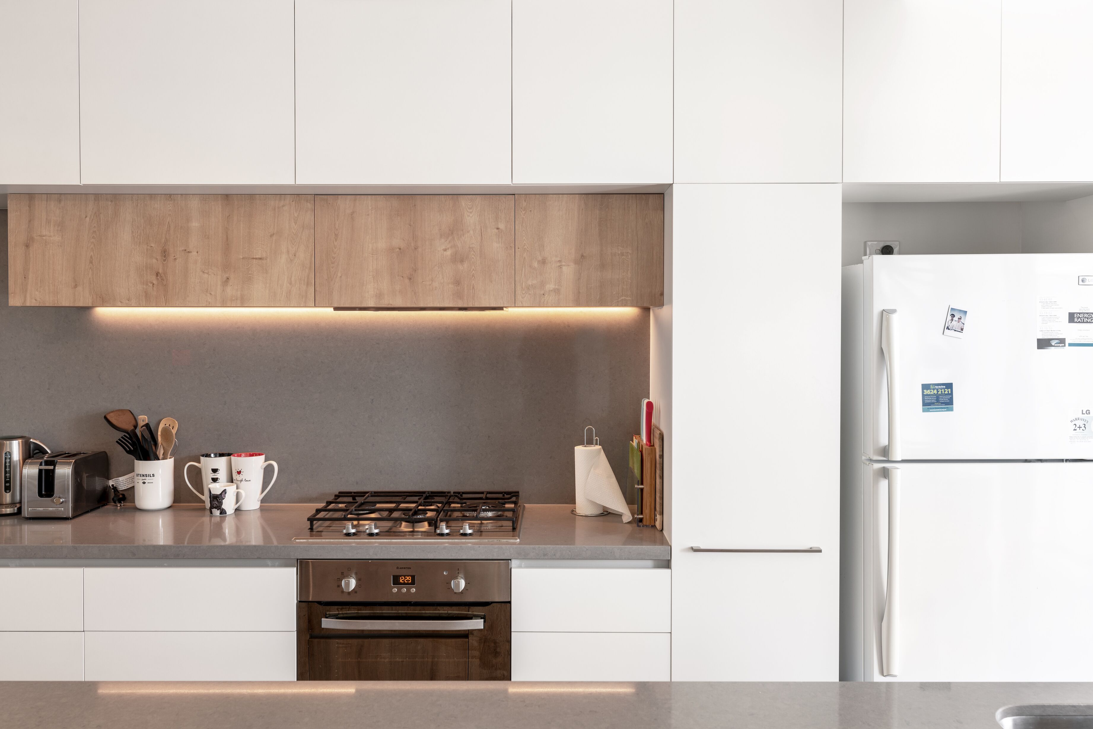 Art-Inspired, Designer APT in the vibrant area