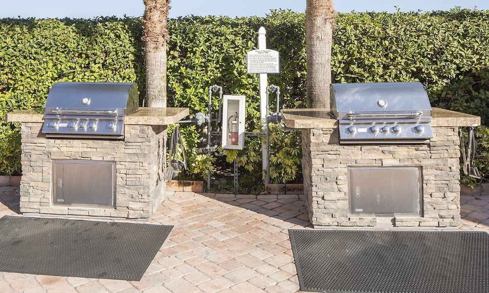 Amazing Resort Mins from Disney World in the Sunshine State!