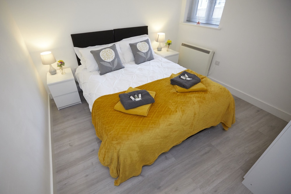 Spire View Apartment