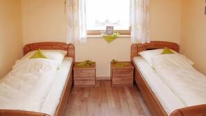 2 Schlafzimmer, Bügeleisen/Bügelbrett, WLAN