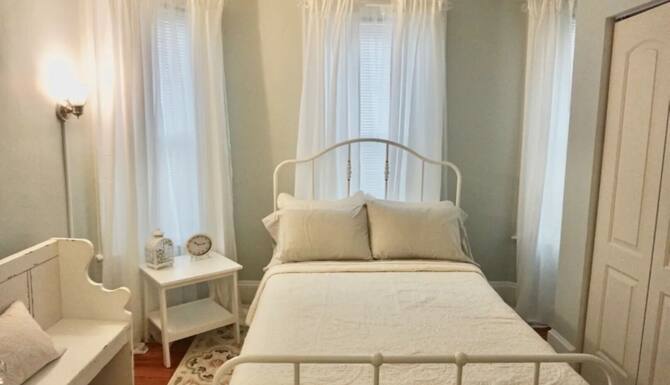 Download Dormitorio con estudio en alquiler de virginia beach Desktop Wallpaper Free Dormitorio Con Estudio En Alquiler De Virginia Beach