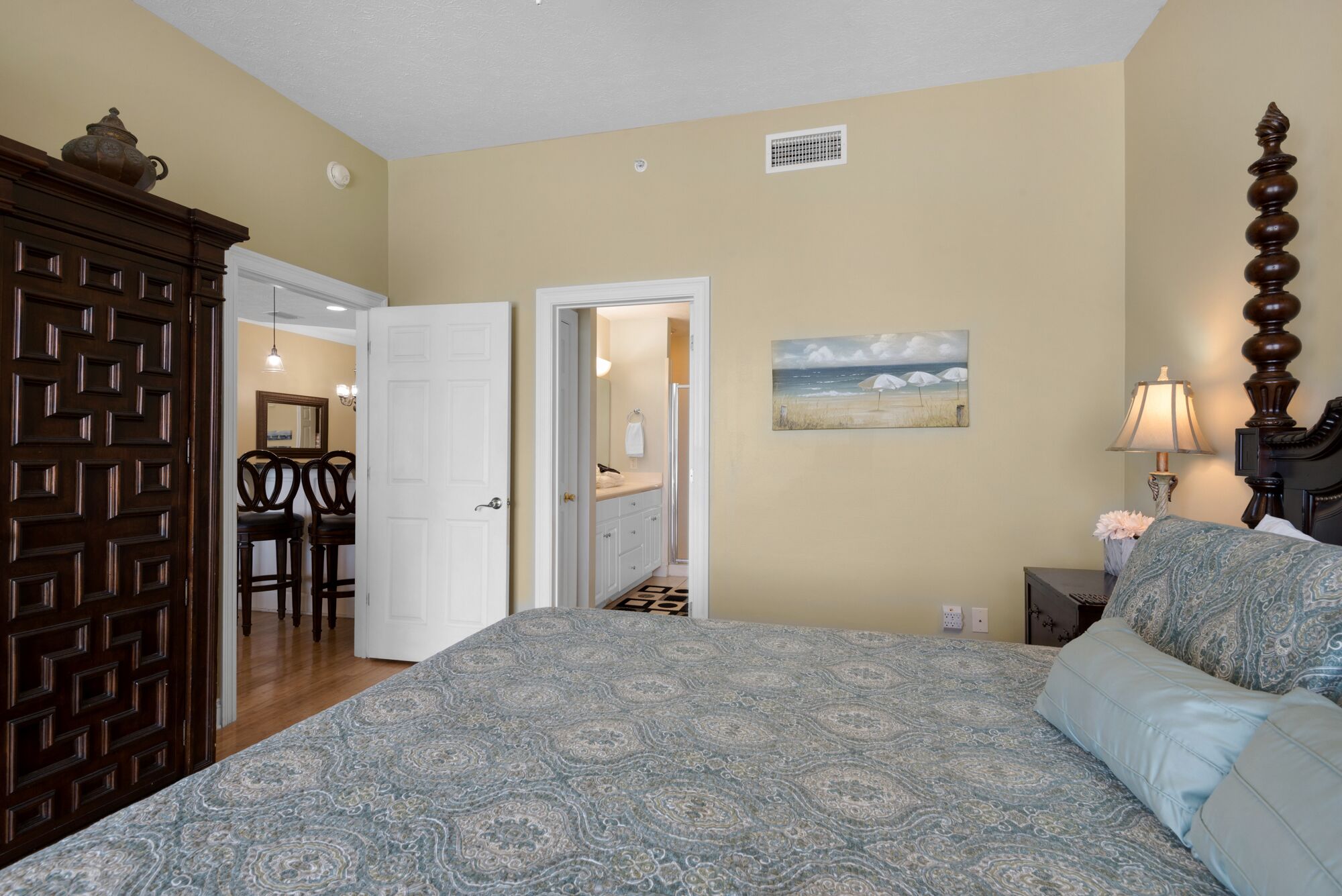 Huge Pet Friendly Condo Treasure Island 310 2021 Room Prices Deals Reviews Expedia Com