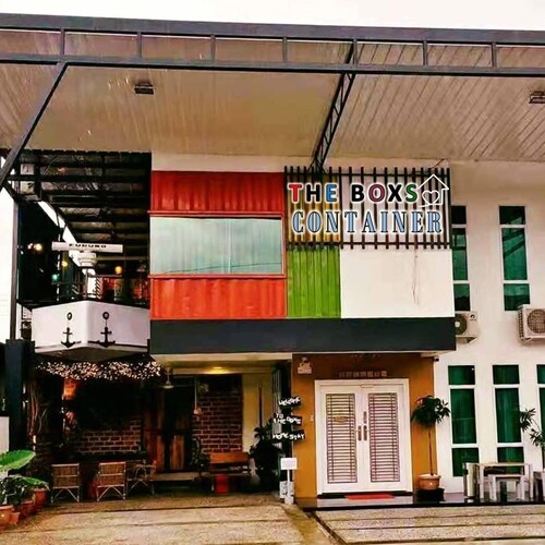 Taman Liong Seng Hotels From 12 Hotel Deals Travelocity