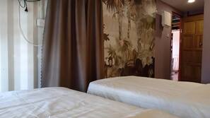 Blackout curtains, free WiFi, linens