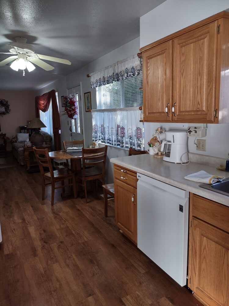 Parowan, Utah. Quiet and peaceful neighborhood. Close to I15. in