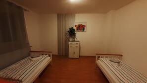 2 bedrooms, Internet