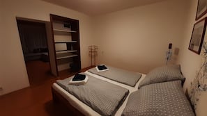 2 bedrooms, Internet