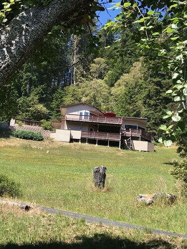 Sentinel Rock In Cazadero Expedia De