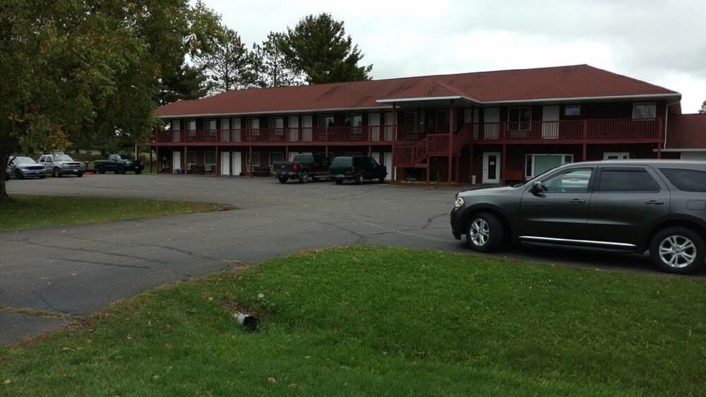 Birchwood Motel in Birchwood, WI! Standard room in Birchwood Best Rates & Deals on Orbitz