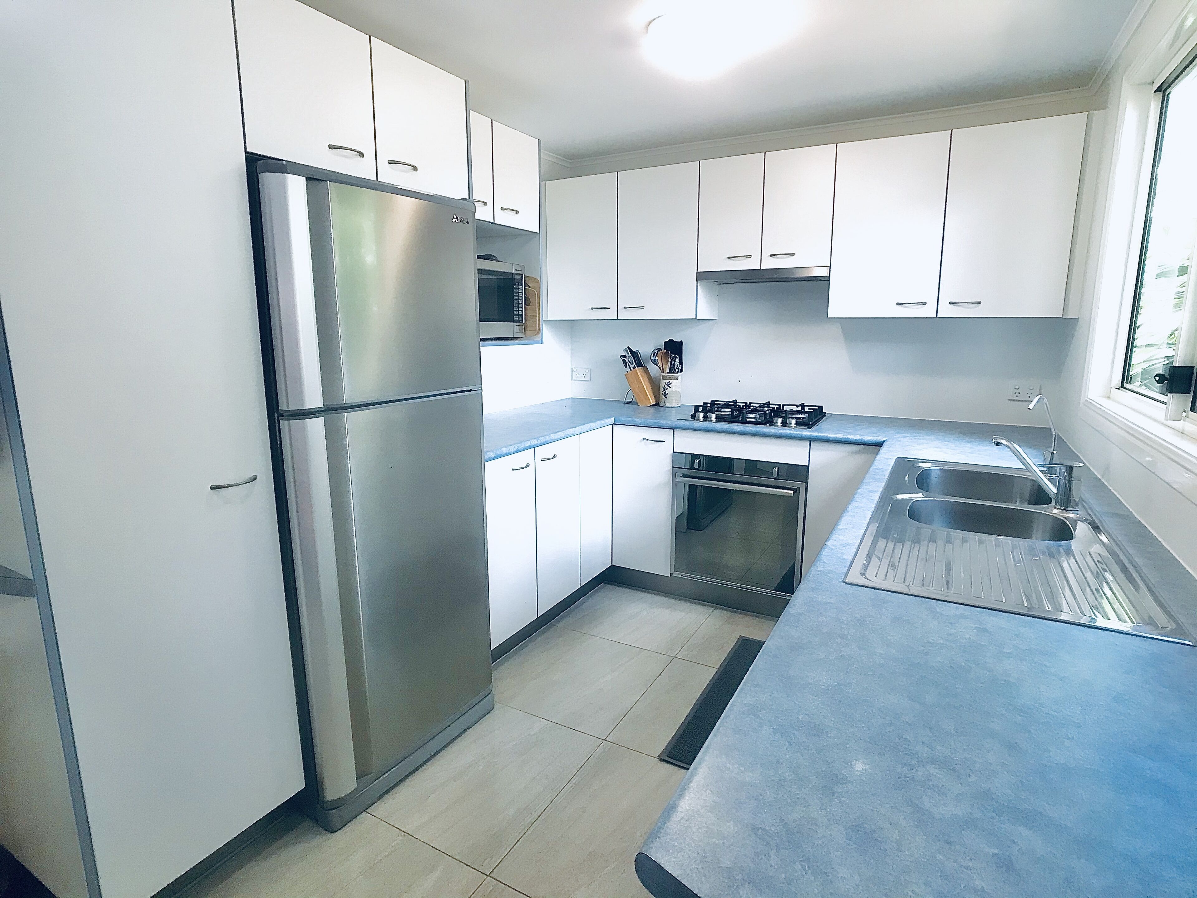 Aloha Alex Beach House Pet-friendly - 450m From the Beach!