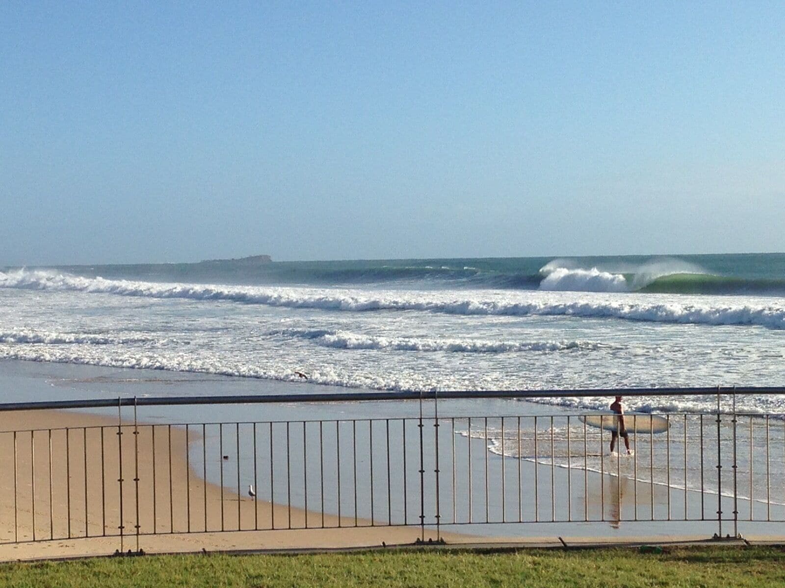 Aloha Alex Beach House Pet-friendly - 450m From the Beach!