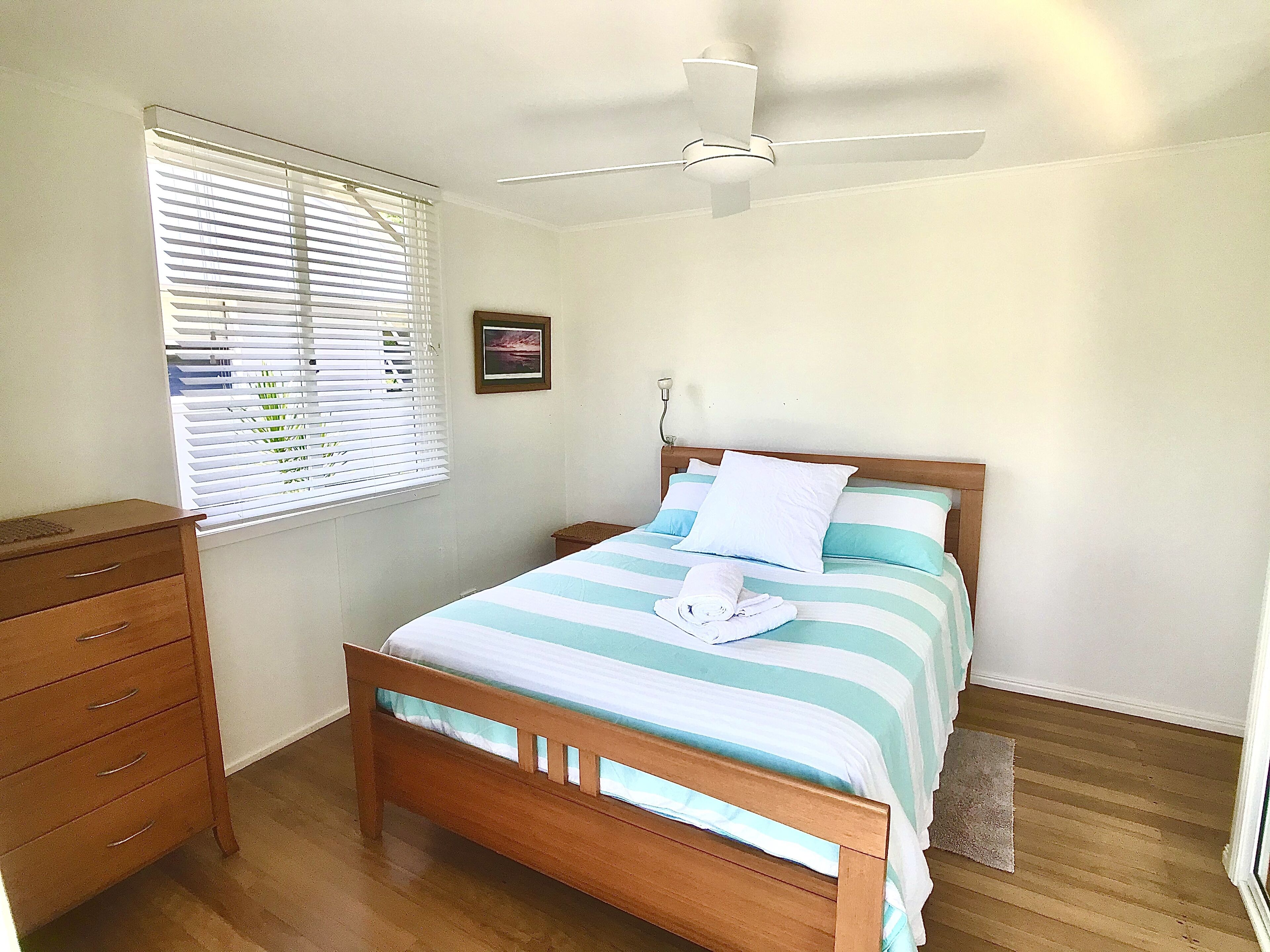 Aloha Alex Beach House Pet-friendly - 450m From the Beach!