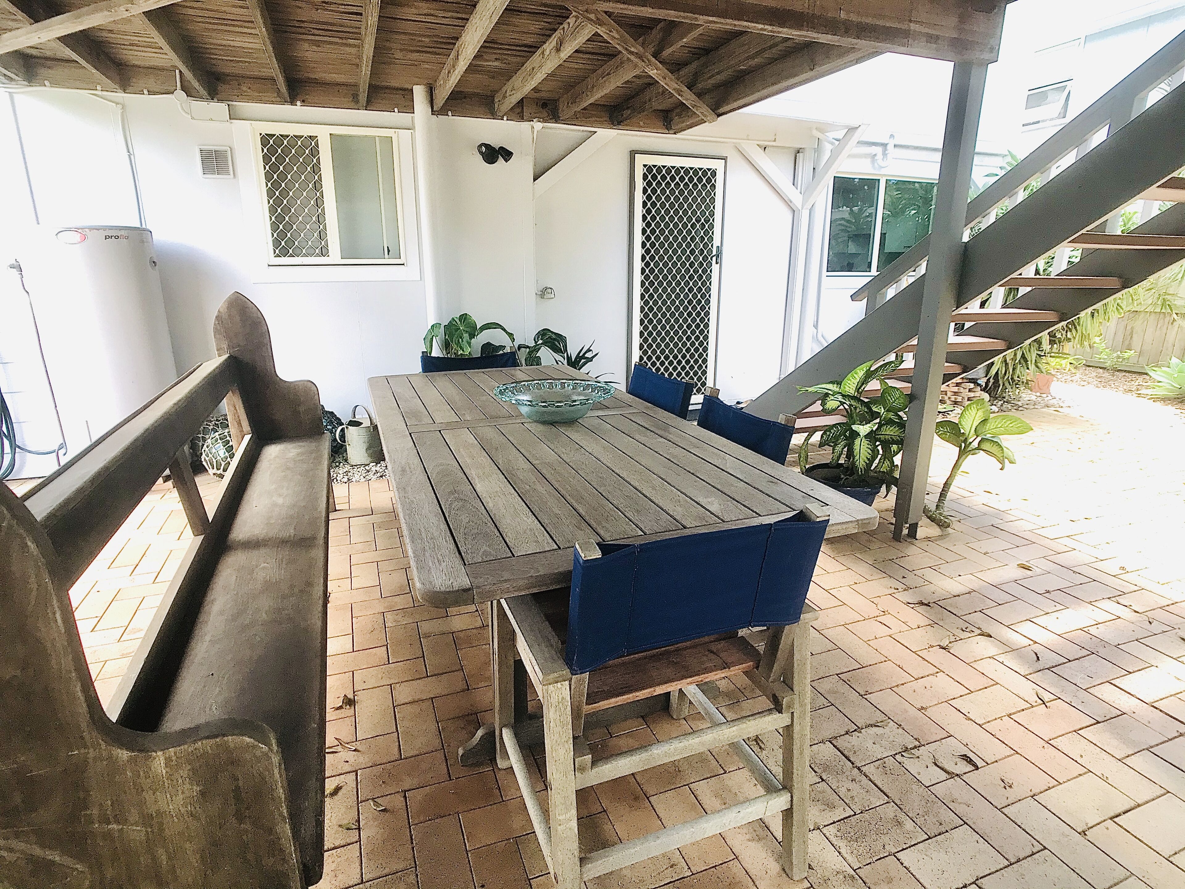 Aloha Alex Beach House Pet-friendly - 450m From the Beach!