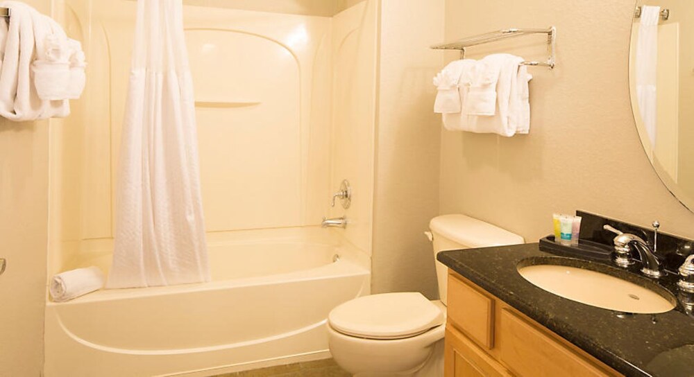 2 Bedroom Superior at The Fountains Resort in Orlando ...