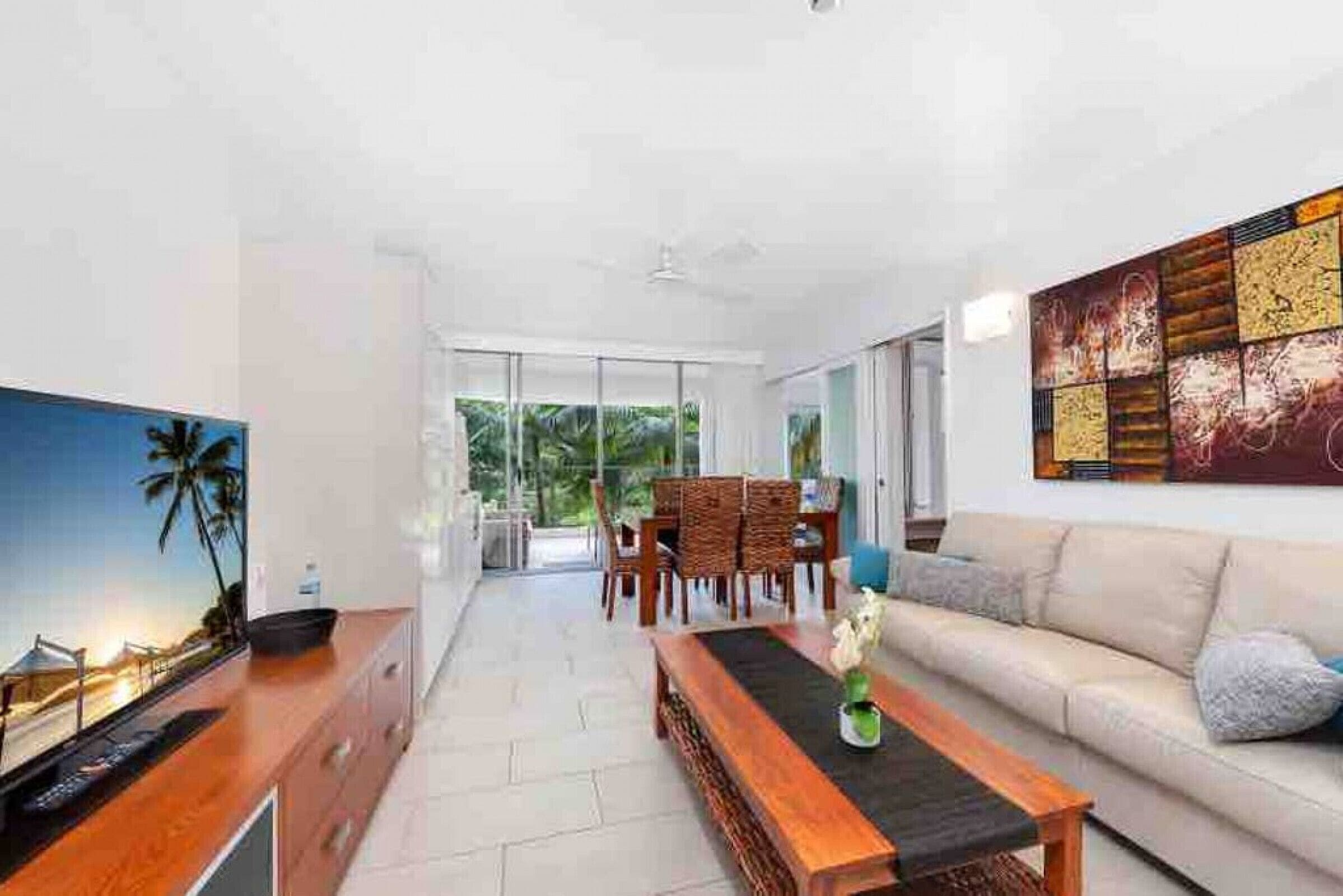 Palm Cove 2204 · Private Apt@drift Palm Cove Sleep 6 Beachfront