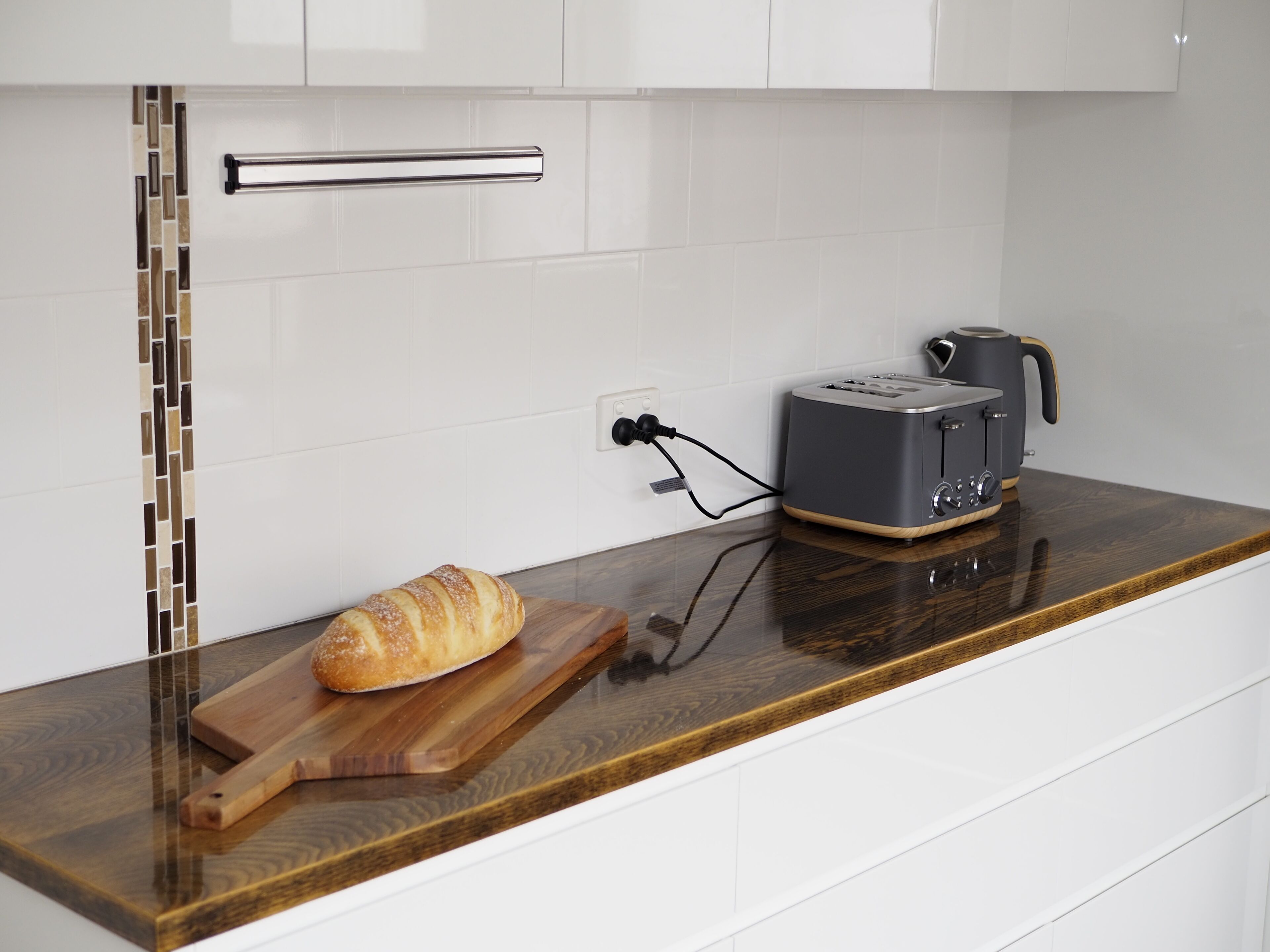 Two Minutes Walk From the CBD