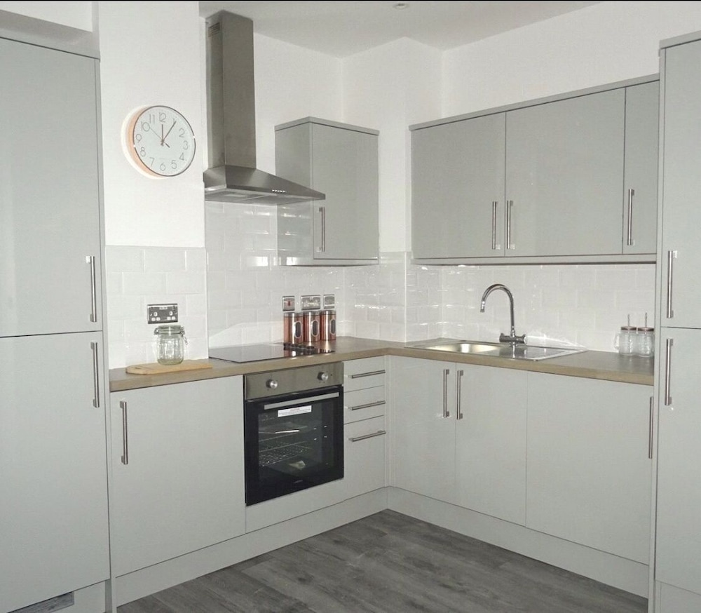 Augustus House Serviced Apartments Deals & Reviews (Bradford, GBR) Wotif