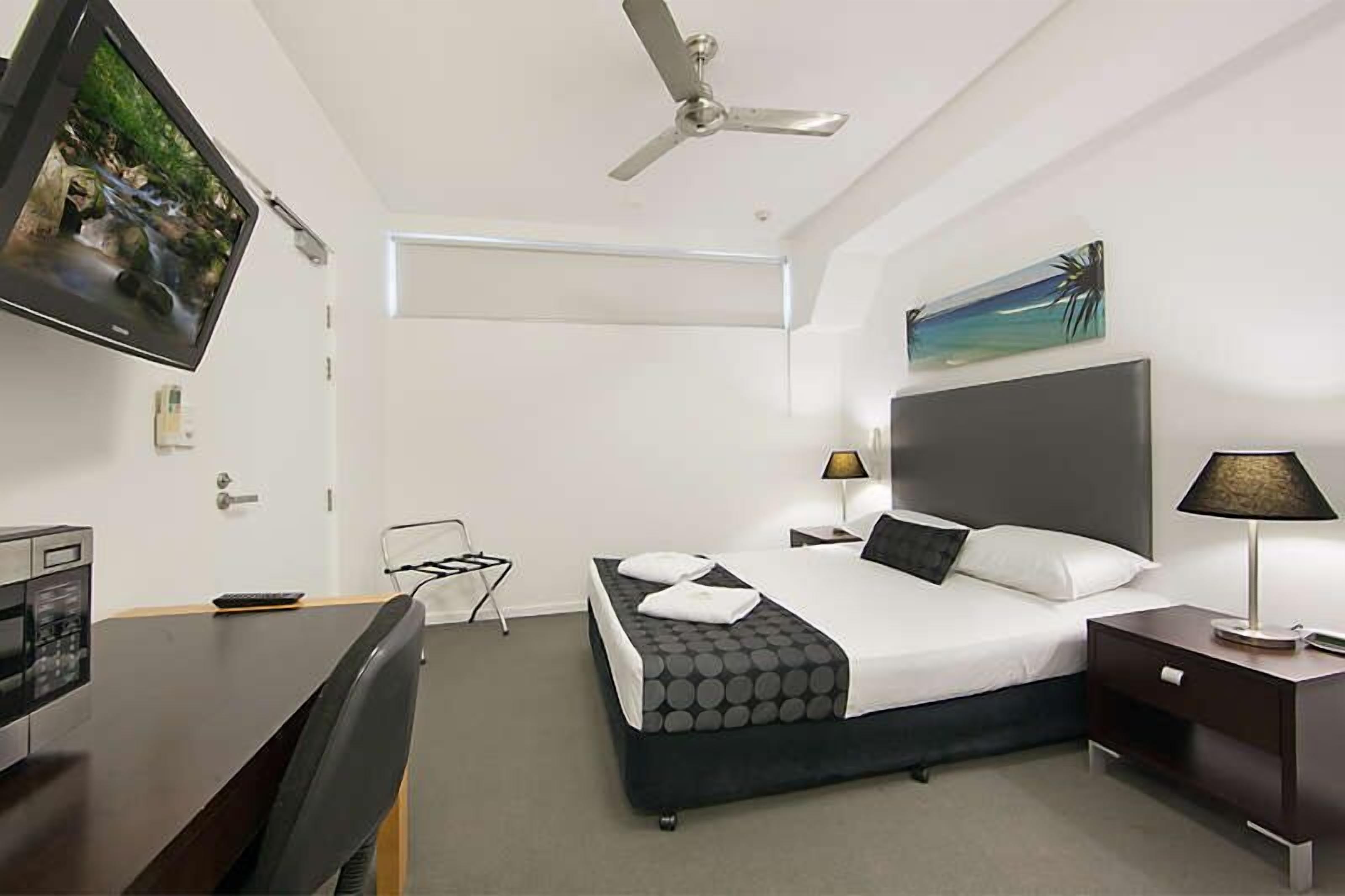 Central Holborn Townsville - Two Bedroom Apartment