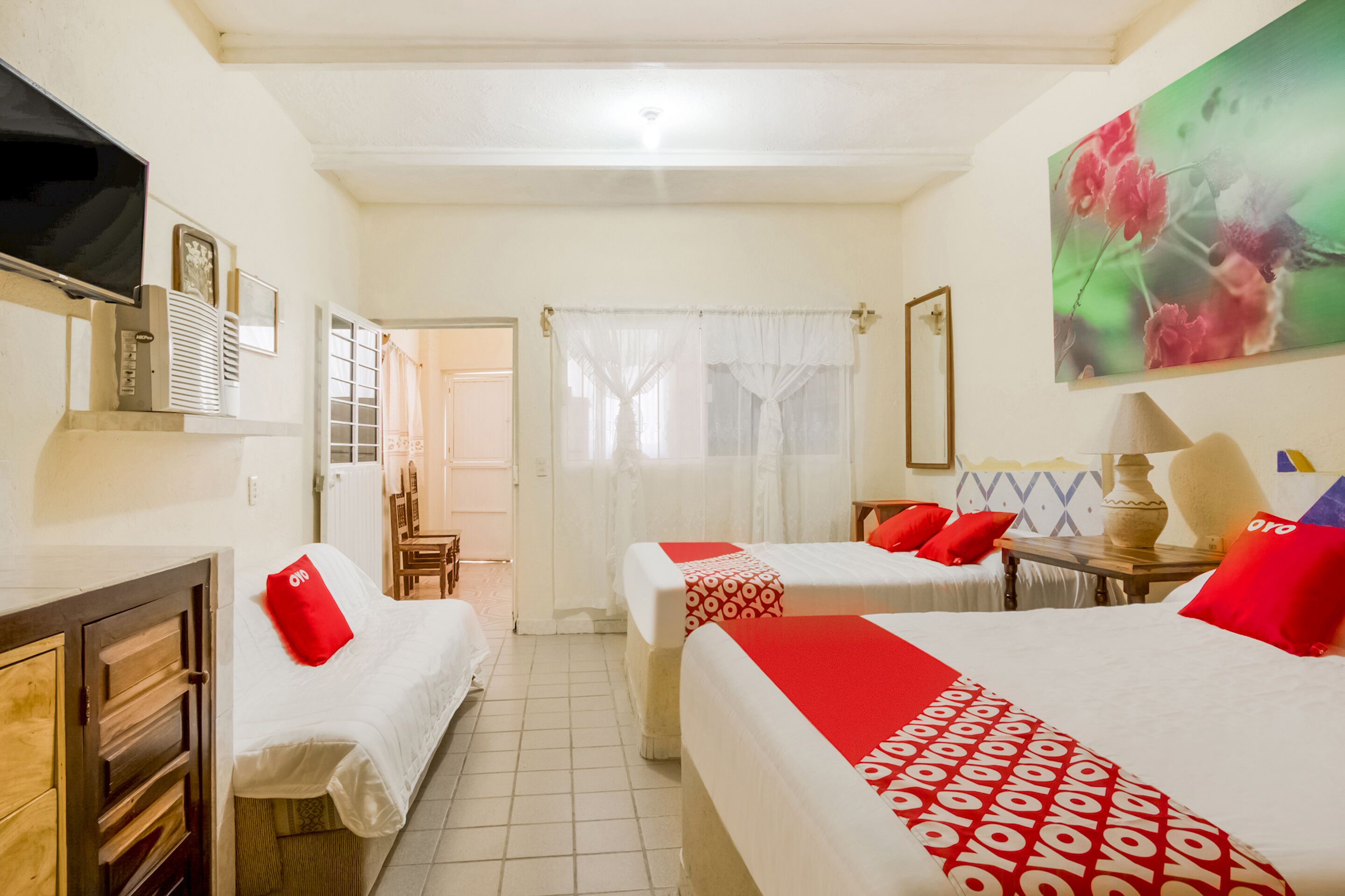 OYO Hotel Posada Esmeralda,  San Patricio in Manzanillo, Mexico
