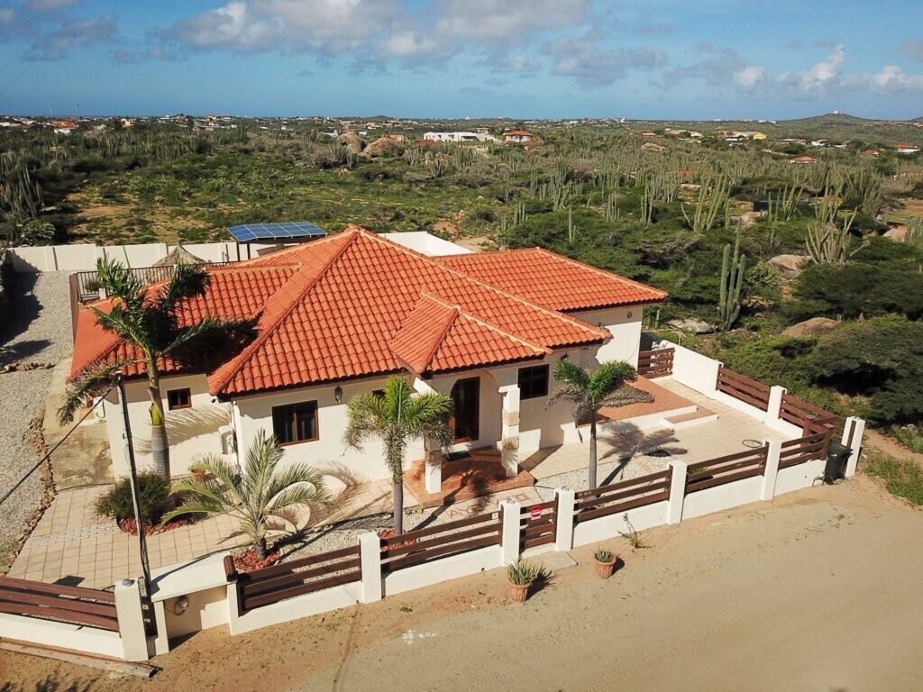 Villa Ayo Dushi. The property is located in the middle of nature. in Paradera, Aruba