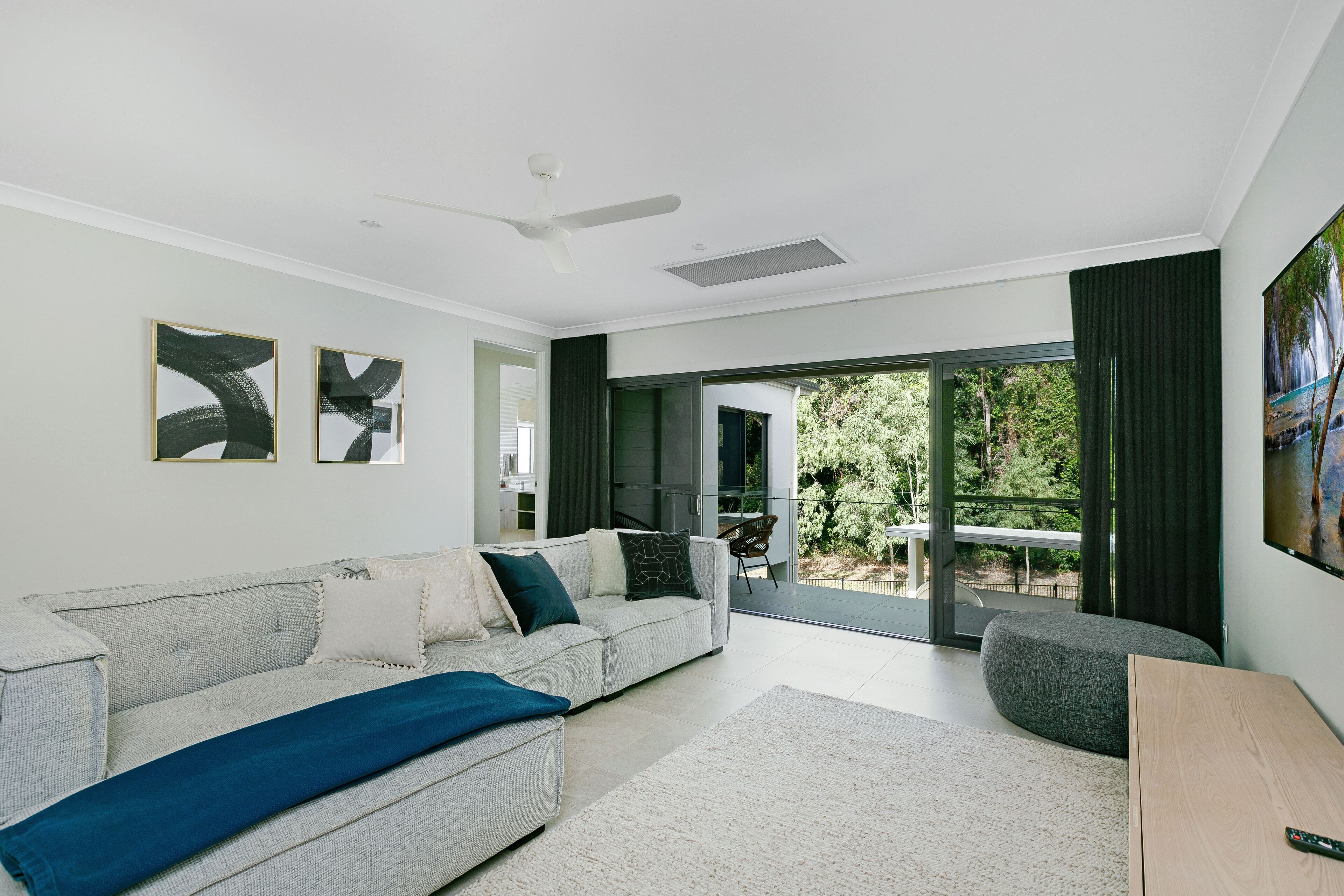 Undeniable Natural Beauty Meets Luxury Private Living