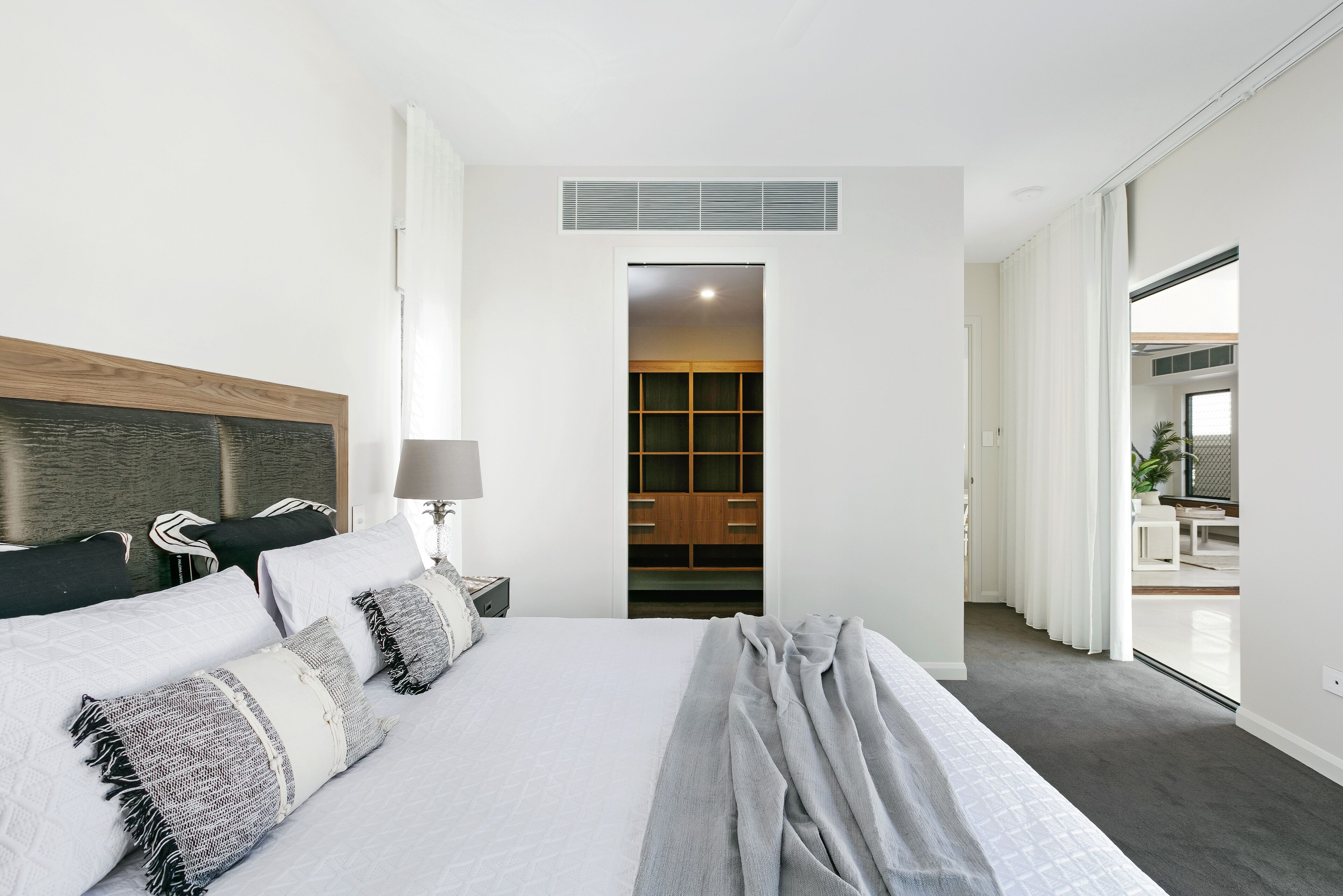 Come and Experience #10 Esprit Luxury Retreat Palm Cove