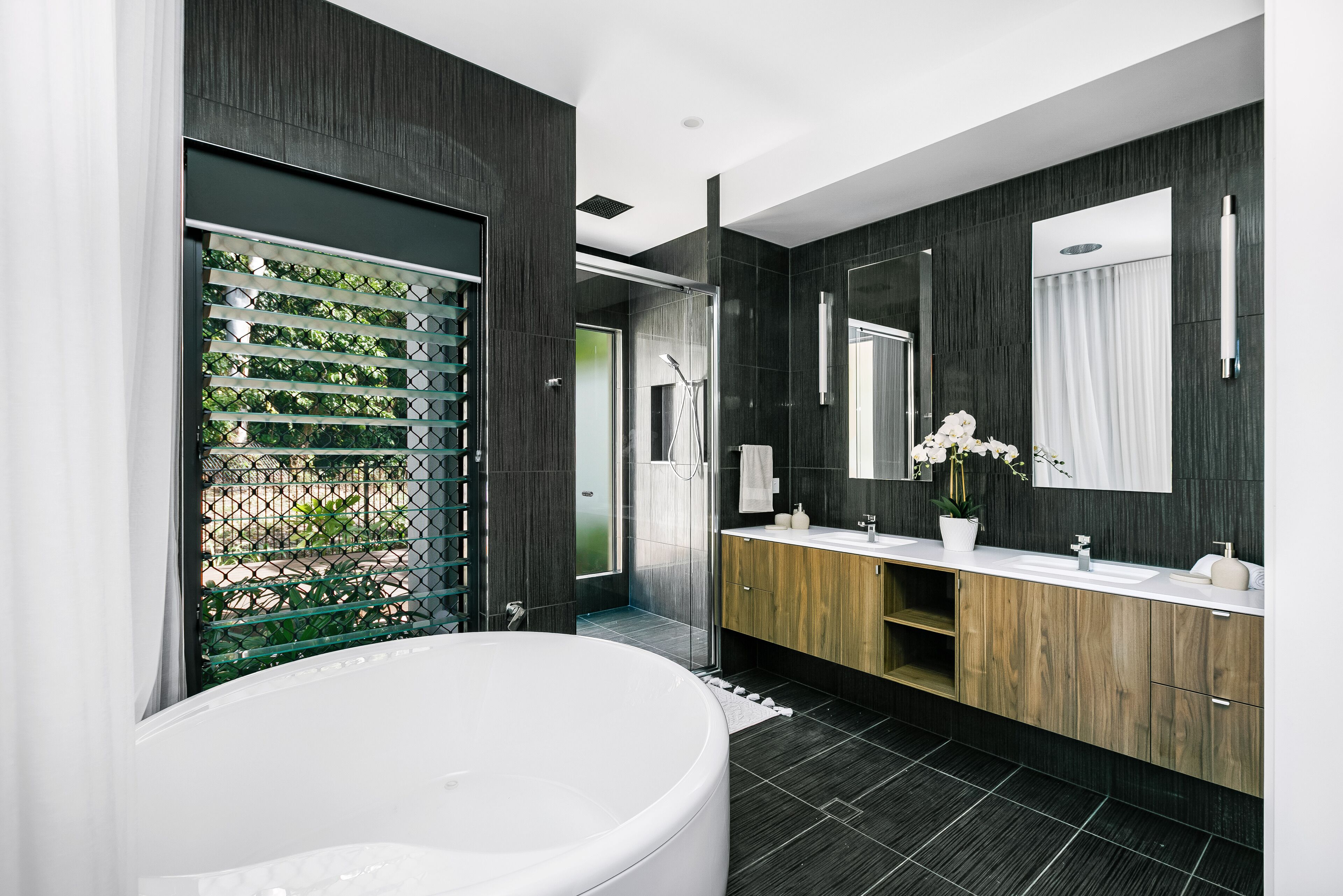 Come and Experience #10 Esprit Luxury Retreat Palm Cove