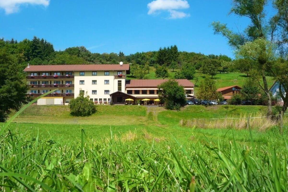 Land Gut Hotel Dornroschen 21 Room Prices Deals Reviews Expedia Com