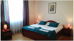 In-room safe, iron/ironing board, free WiFi, linens