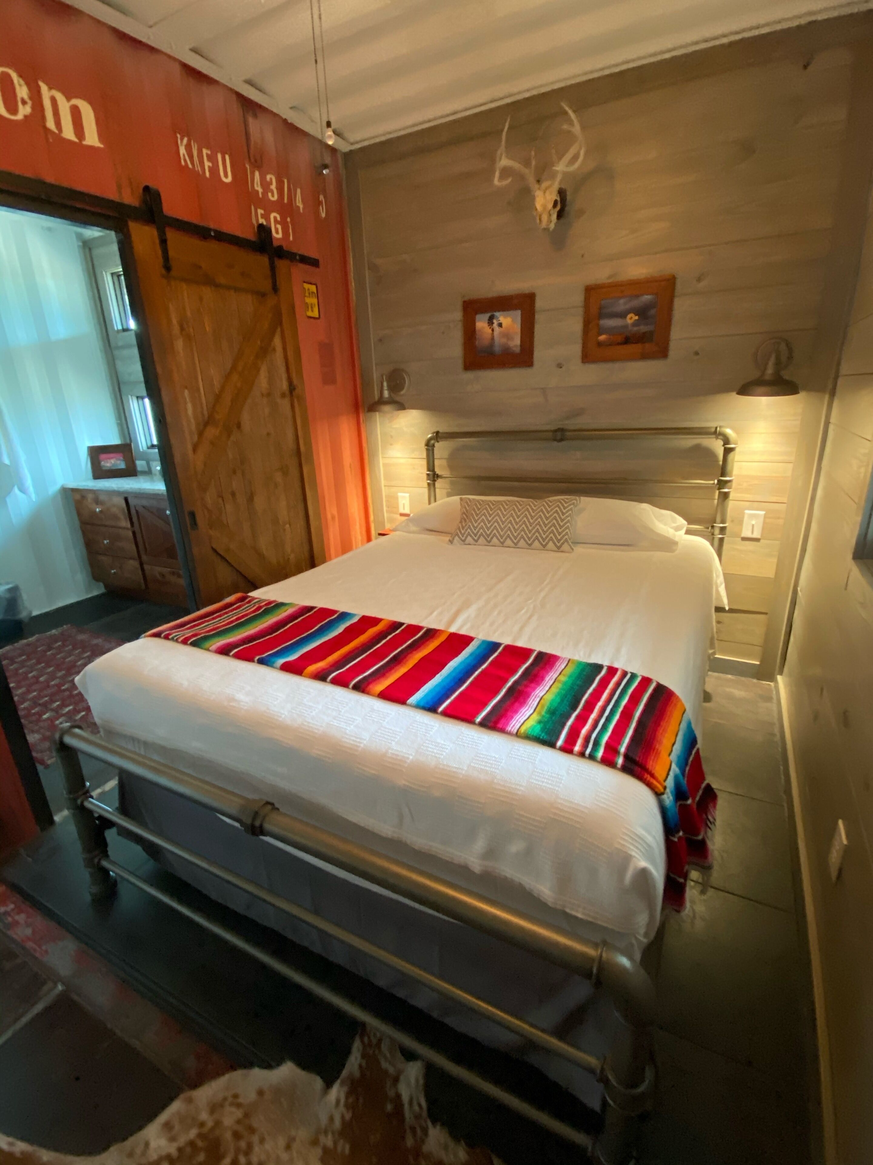 The Cabin at Bois D’Arc Creek Ranch in Junction, United States