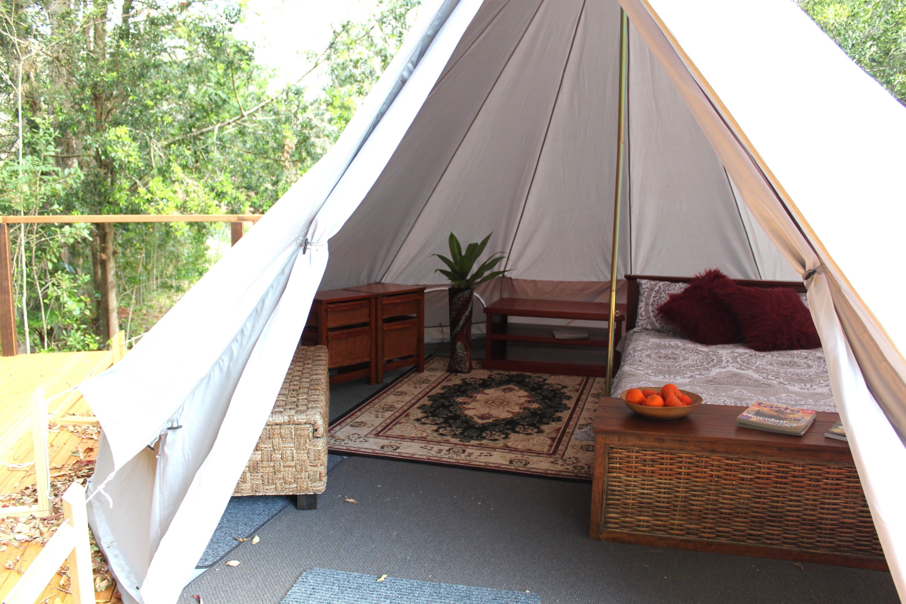 Stonehouse Farm - Glamping