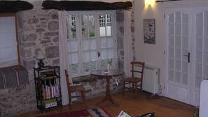 1 chambre, accès Internet, draps fournis