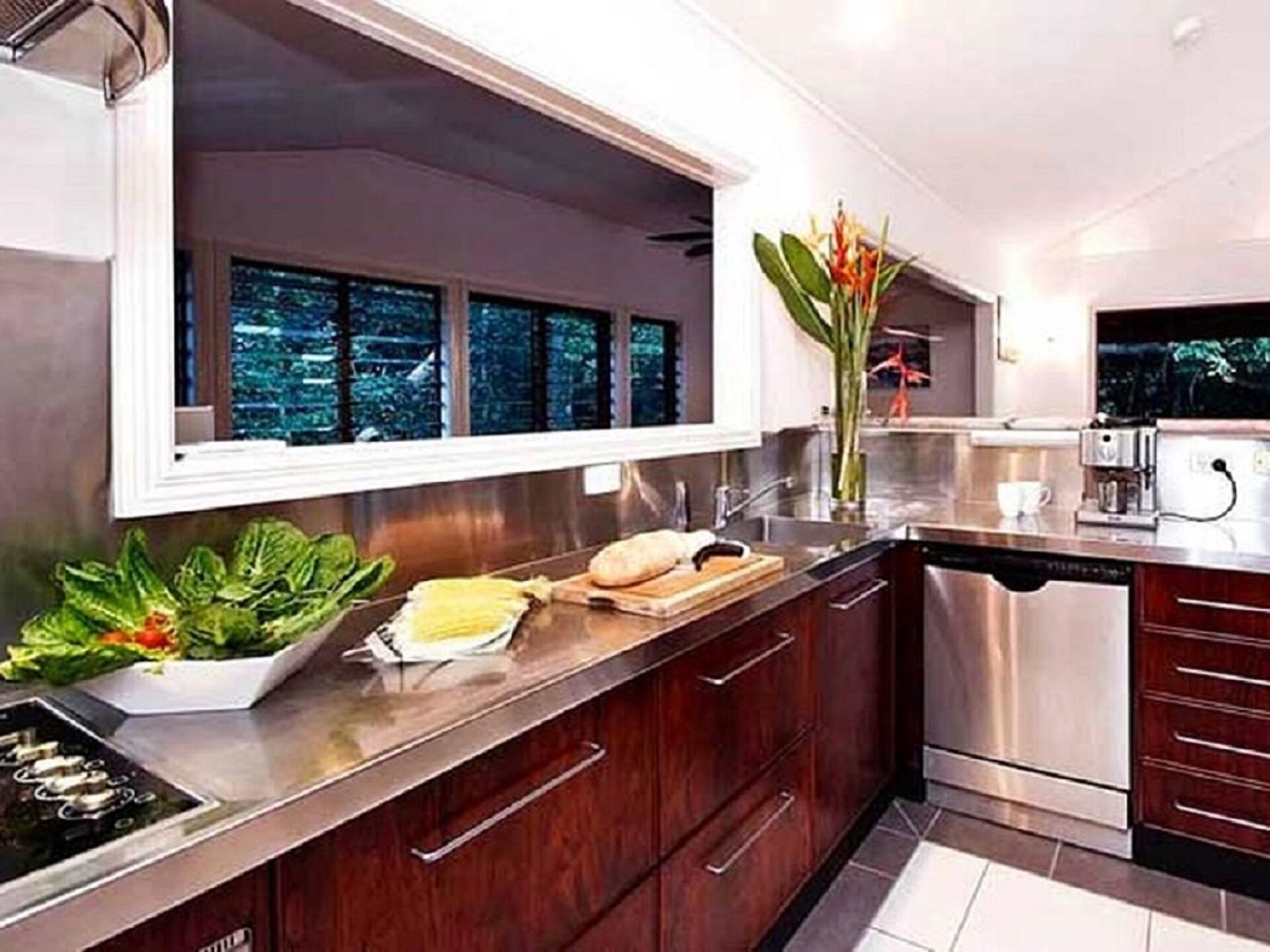 3 Palms - Oak Beach / Beach House