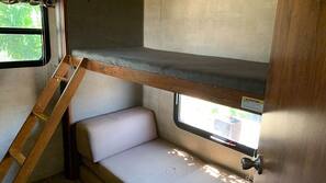 2 Schlafzimmer, Internetzugang, Bettwäsche