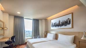 Premium bedding, minibar, in-room safe, desk