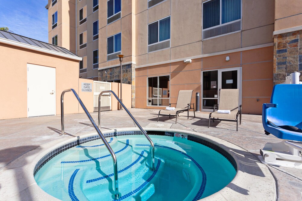 Fairfield Inn & Suites by Marriott Los Angeles West Covina