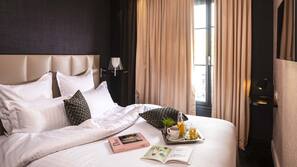 Premium bedding, in-room safe, desk, blackout curtains