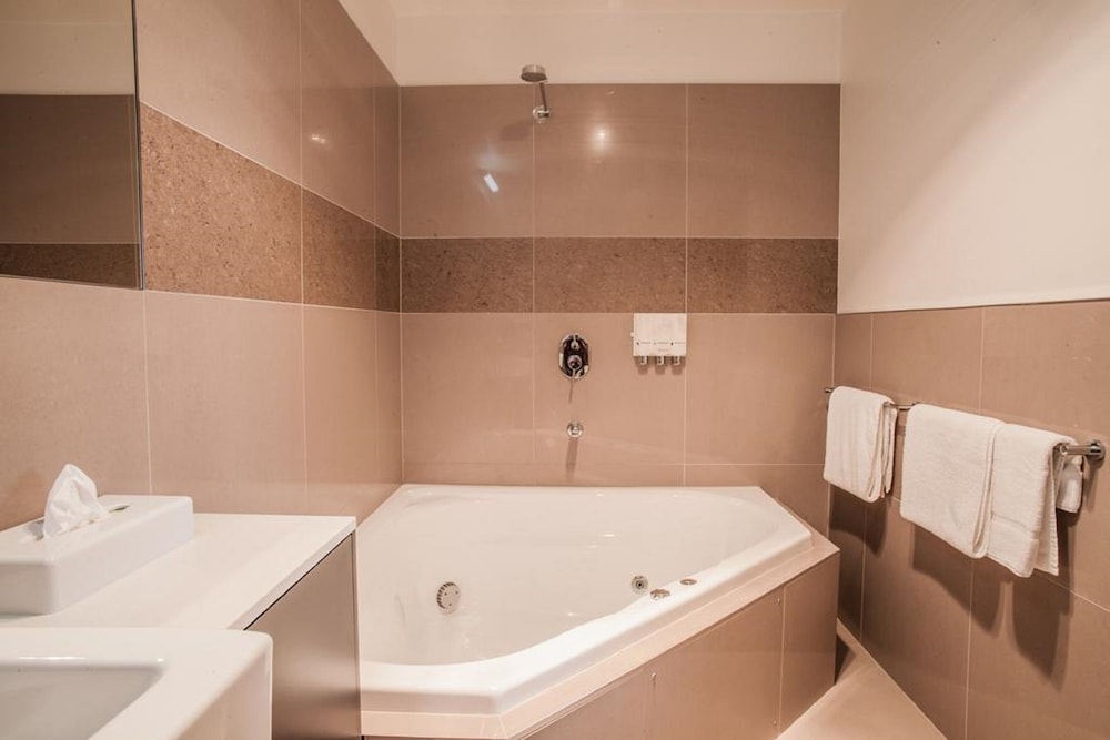 Horsham International Hotel