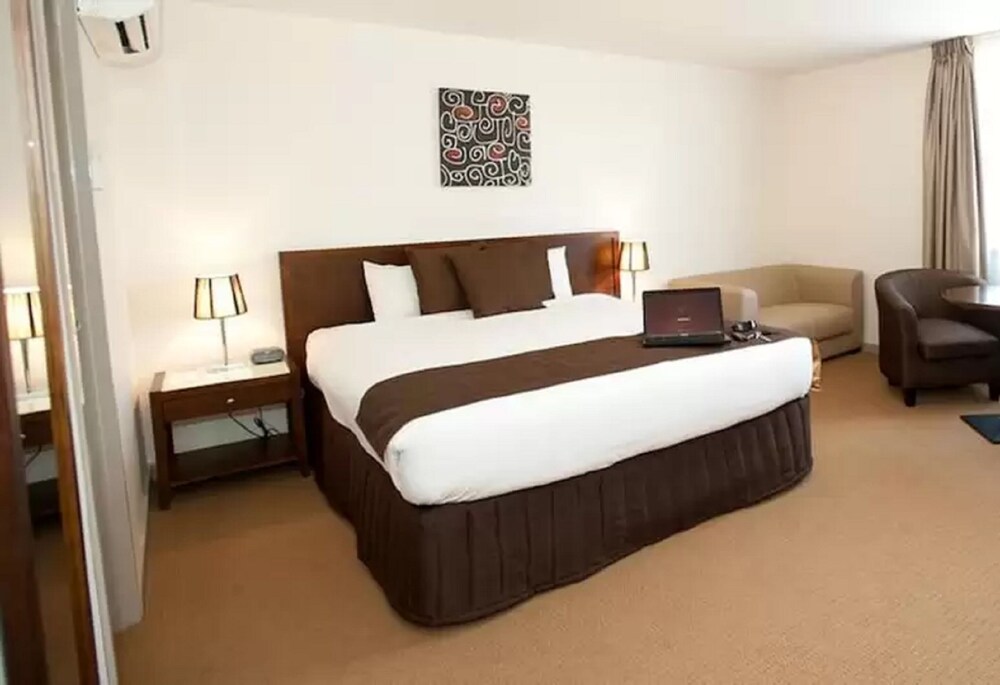 Horsham International Hotel