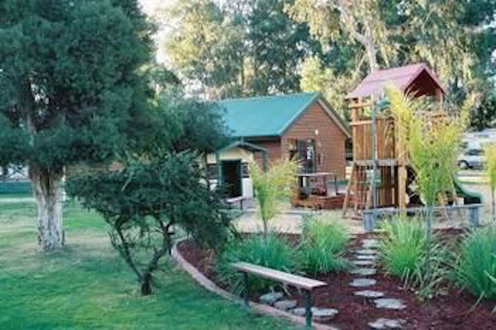 Cobram Barooga Golf Resort AU141 Deals & Reviews (Barooga, AUS) Wotif
