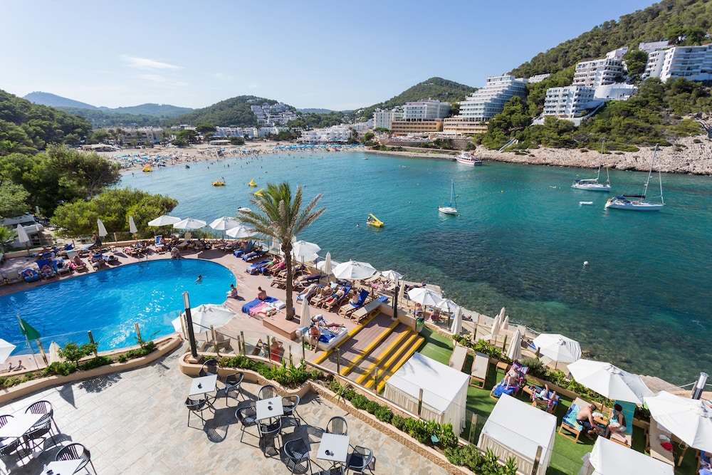 Palladium Hotel Cala Llonga Adults Only All Inclusive In