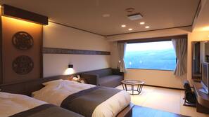 Premium bedding, in-room safe, individually decorated, desk