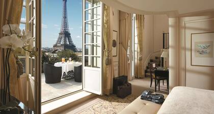 Shangri-La Paris
