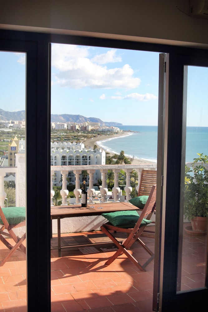 Foto - Hostal Avalon