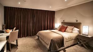 Premium bedding, pillow top beds, in-room safe, blackout curtains
