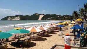 Perto da praia, toalhas de praia