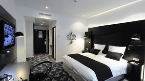 Minibar, in-room safe, desk, soundproofing